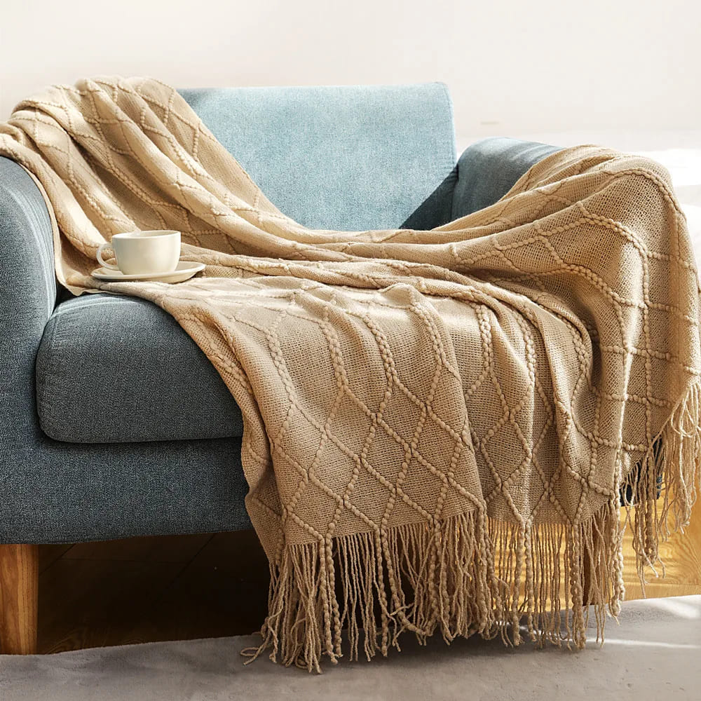 Plaid Marron Clair Élégant : Douceur et Raffinement pour un Intérieur Chaleureux