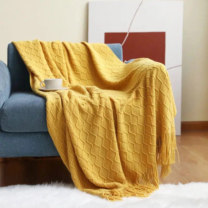 Plaid Jaune Moutarde Élégant : Douceur et Raffinement pour un Intérieur Chaleureux